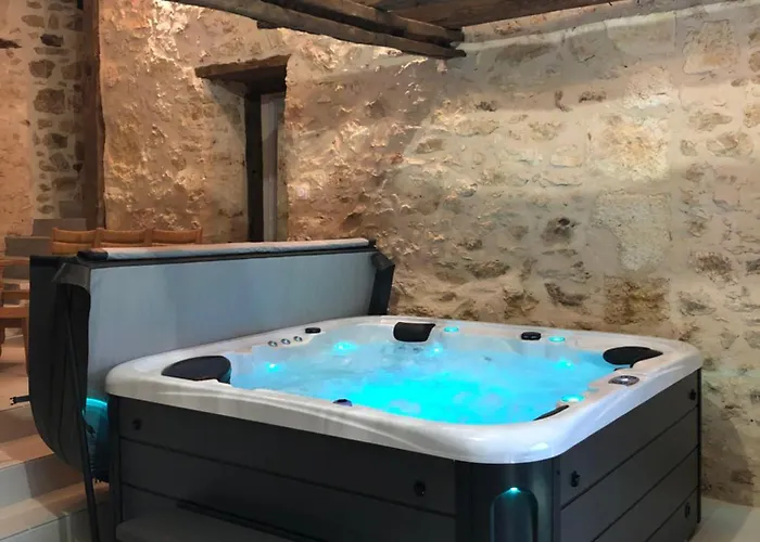 Le De Marie Saint-Front-la-Rivière